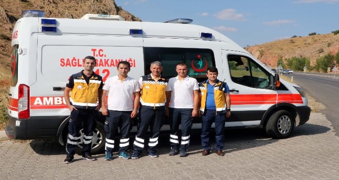 Mobil Ambulans hayat kurtarıyor