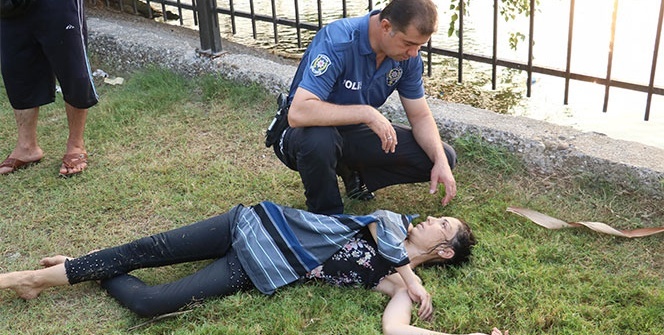 İntihar etmek istedi! Vatandaşlar tarafından kurtarıldıktan sonra...