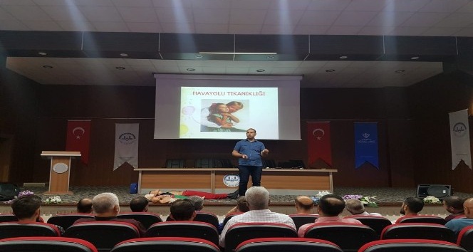 Mardin’de sürücülere ilk yardım eğitimi