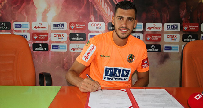 Alanyaspor, Ceyhun Gülselam’ı renklerine bağladı