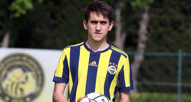 Fenerbahçe, Ömer Faruk Beyaz ile sözleşme imzaladı