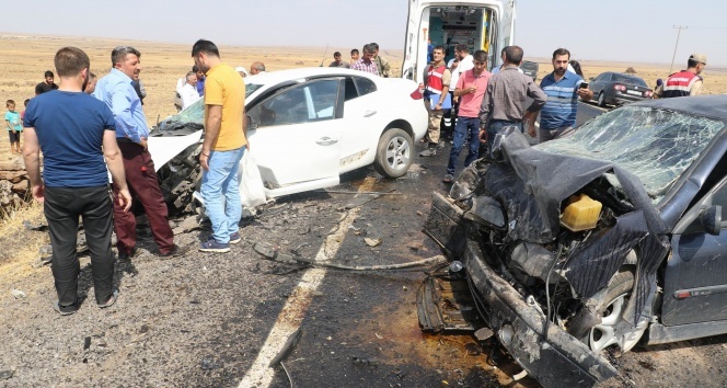 Diyarbakır’da trafik kazası: 1 ölü, 2’si ağır 9 yaralı