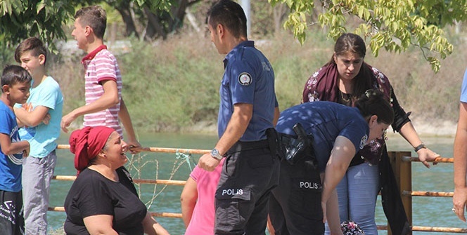 Annesinin feryatları yürek dağladı! Elini yüzünü yıkamak isterken...