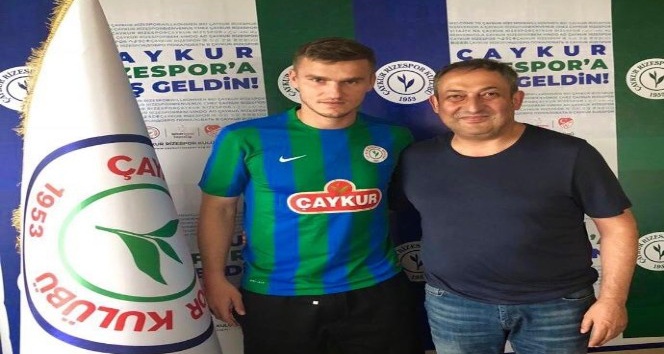 Çaykur Rizespor, Oleksandr Gladkiy’i renklerine bağladı