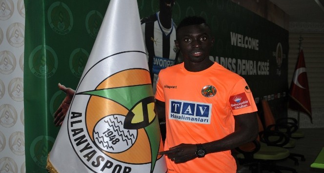Alanyaspor, Papiss Cisse’yi transfer etti