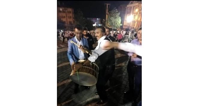 Yusuf Payco, Kütahya’daki bir düğünde sahne aldı