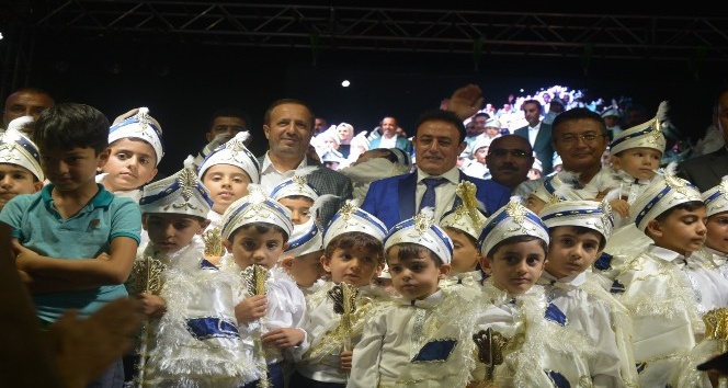 Mahmut Tuncer Dilovası’nı coşturdu