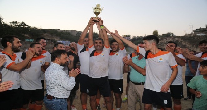 Sofuluspor şampiyon