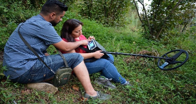 Define avcısı karı-koca