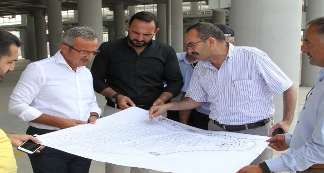 Gebze Cuma pazarı taşınıyor