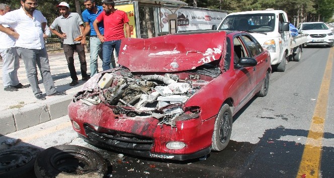 Elazığ’da 2 ayrı trafik kazası: 7  yaralı