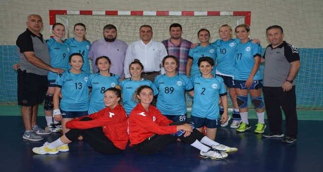 Görele Belediyesi Bayanlar Hentbol Takımı Türkiye Kupasında ikinci tura yükseldi