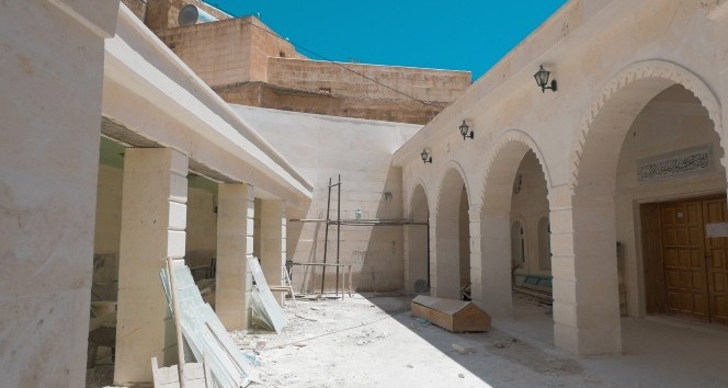 Mardin’de tarihi cami yenilendi