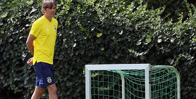 Fenerbahçe'de Cocu ilk 11'i netleştiriyor!