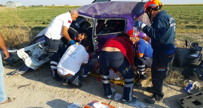 Aksaray’da otomobil takla attı: 1’i bebek 3 yaralı