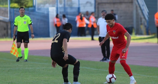 Kayserispor, Osmanlıspor ile hazırlık maçı yaptı