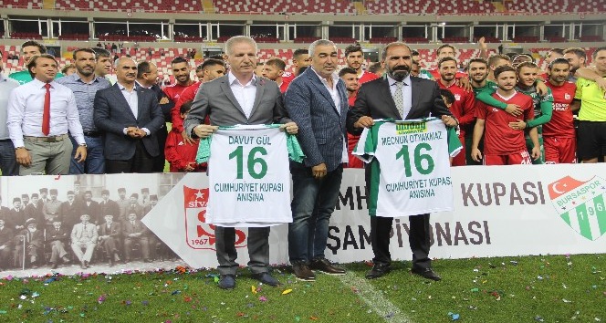 Cumhuriyet Kupası’nı Demir Grup Sivasspor kazandı