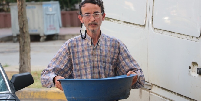 Evinin bahçesinde buldu! Görünce büyük şaşkınlık yaşadı