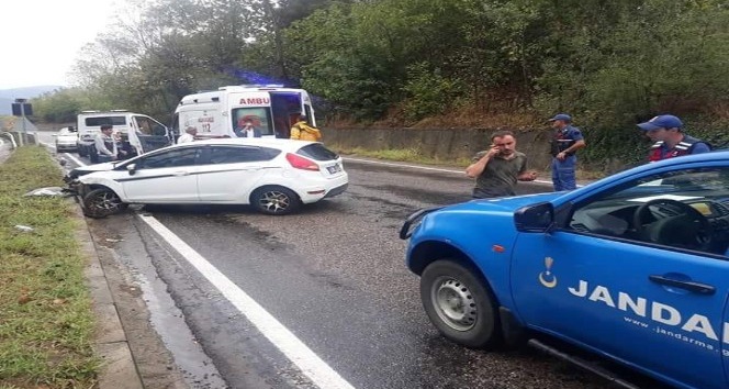 Çaycuma’da trafik kazası;2 yaralı