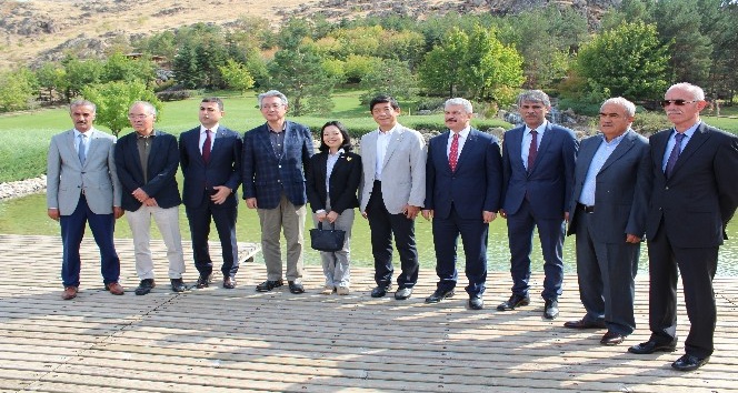 Prenses Akiko Kırşehir’de müze alanında incelemelerde bulundu