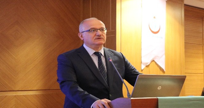 Sağlık çalışanlarına anne ve bebek sağlığı eğitimi