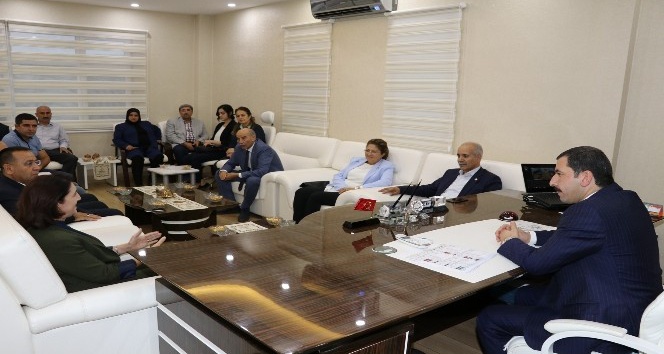 Yerel Yönetimler Başkan Yardımcısı Salih Fırat,  Baydilli’yi ziyaret etti