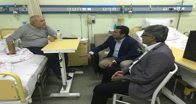 Başkan Bakıcı Devlet Hastanesindeki hastaları ziyaret etti