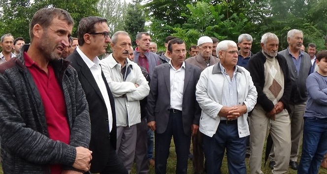 Bursa’da balık ölümleri protesto edildi
