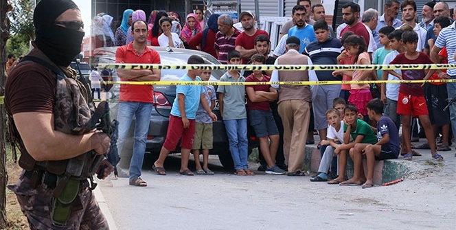 Kahvehane fena karıştı! Ölü ve yaralılar var