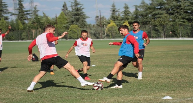 Eskişehirspor, Denizlispor maçının hazırlıklarını tamamladı