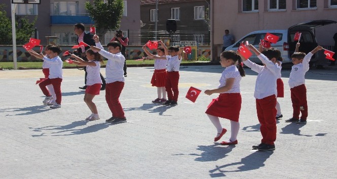 Erzincan’da 40 bin 97 öğrenci ders başı yaptı