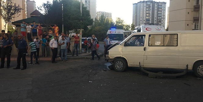 Öğrenci servisi devrildi! Çok sayıda yaralı var