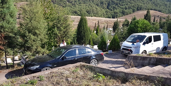 Çevredeki vatandaşlar fark etti! Mezarlığa girip...