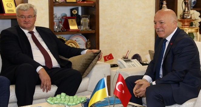 Büyükelçi Sybıha’dan Başkan Sekmen’e ziyaret
