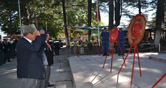 Şuhut’ta 19 Eylül Gaziler Günü törenle kutlandı