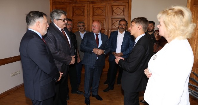 Rusya Ankara Büyükelçisi Yerhov’dan Başkan Sekmen’e müze teşekkürü