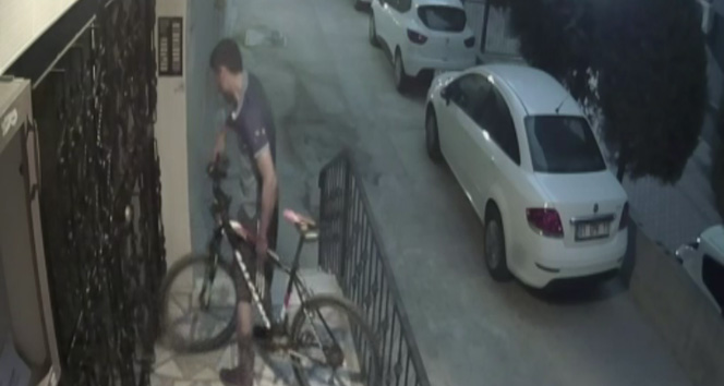 Bisiklet hırsızı uykuda yakalandı