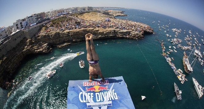 Cliff Diving’de şampiyon belli oluyor
