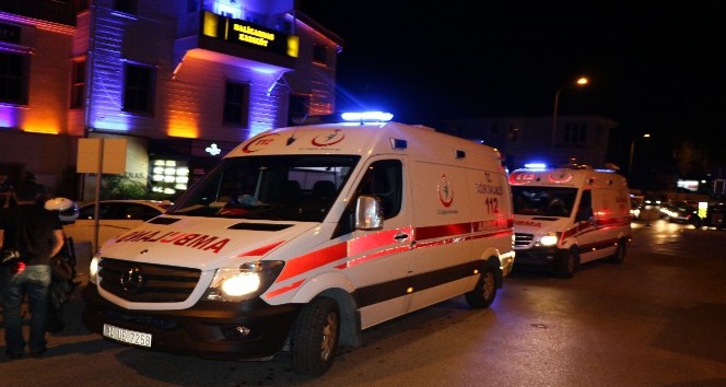 Kadıköy’de gece kulübünde silahlı kavga: 1 yaralı