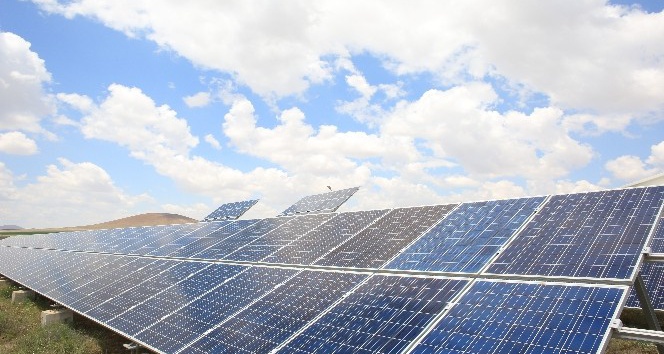 Akfen Yenilenebilir Enerji’nin 20 MW’lık Van güneş santrallerinde elektrik üretimi başladı