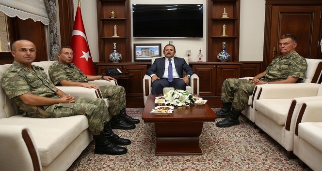 Tuğgeneral Ercan Pürsünlü Vali Ali Hamza Pehlivan’ı ziyaret etti