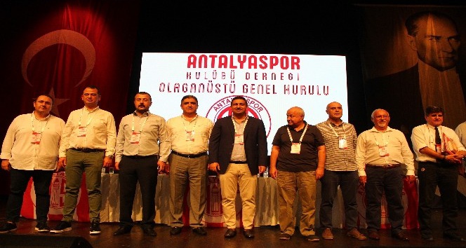 Ali Şafak Öztürk: &quot;Amacımız hep beraber daha güçlü bir Antalyaspor oluşturabilmek&quot;