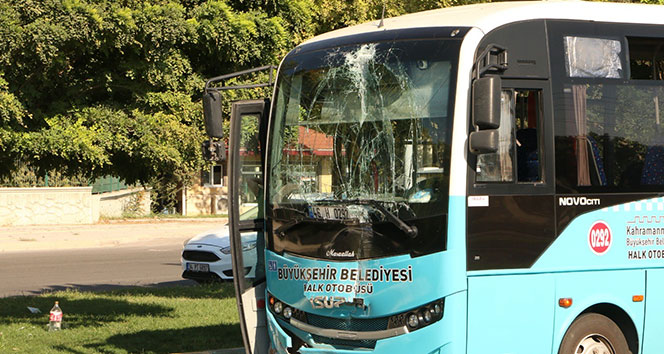 Kahramanmaraş’ta halk otobüsleri çarpıştı: 7 yaralı