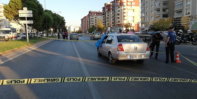 Korkunç olay! İki çocuğunun gözü önünde...
