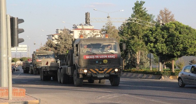 Suriye sınırında hareketlilik sürüyor