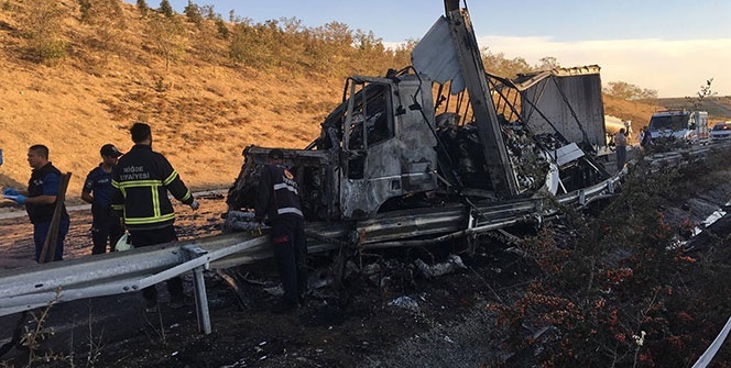 Niğde-Adana karayolunda feci kaza