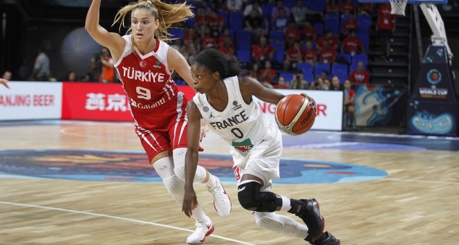 A Milli Kadın Basketbol Takımı turnuvaya veda etti!