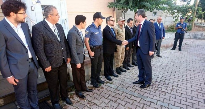 Polateli Kaymakamı Şener göreve başladı