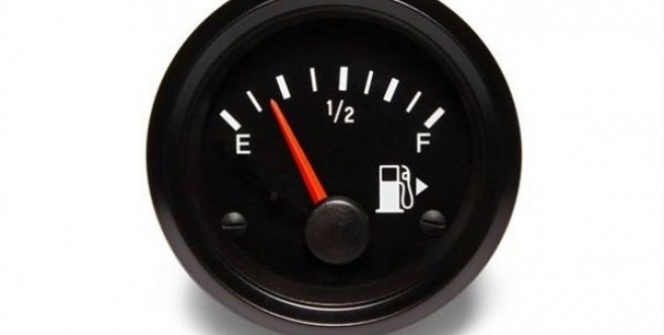 Benzin ibresindeki o işaret bakın neymiş!