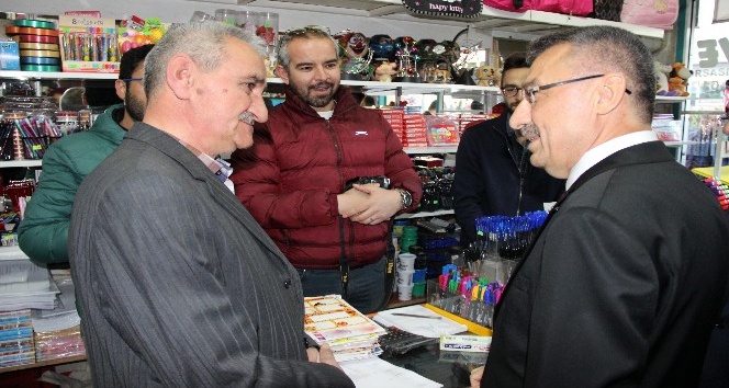 Cumhurbaşkanı Yardımcısı Oktay, Yozgat’ta esnafla buluştu